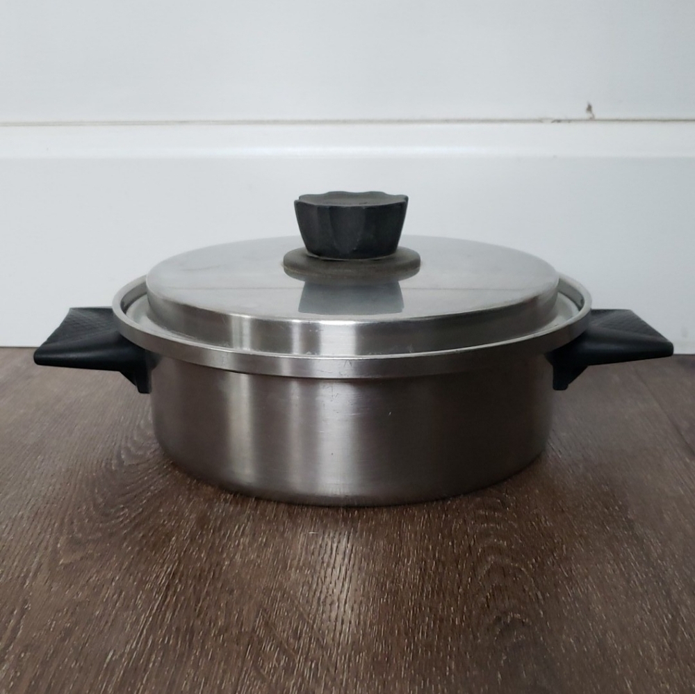 Vintage Queen Anne stainless steel 8.5” saucepan pot pan and lid with handles